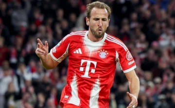 足坛狂欢夜，5-1逆转！4-0零封！利物浦拜仁狂胜，皇马欧冠3连胜