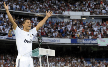 夏窗关闭！利物浦豪掷4.83亿两度刷爆纪录，但09皇马才是公认的神