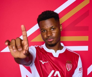 至今1场未上22岁法蒂在摩纳哥1个多月0出场 落选法甲首轮名单