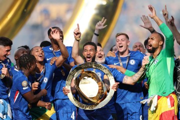 广积粮，终称王！蓝军再登世界之巅，三年打磨终获回报，有钱真好