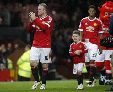 错失三冠王绝佳机会！鲁尼：足总杯输球弗格森两周没搭理我们