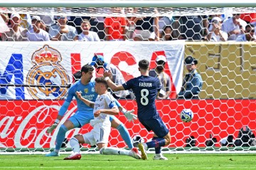 比剧本还玄幻！姆巴佩刚走，大巴黎就夺欧冠，然后世俱杯痛打皇马