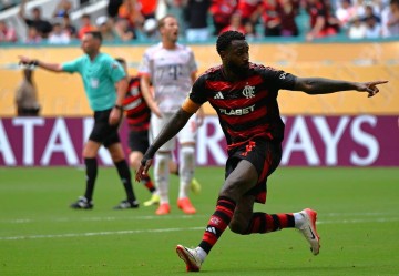 德甲主帅调查显示共识：拜仁慕尼黑被一致看好卫冕新赛季