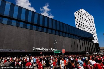 曼联新帅阿莫林三大布局曝光：对阵西汉姆联揭示未来战术