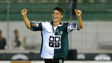 18岁“巨星”，刷新足坛10项纪录，身价世界第1，完爆同期梅西、C罗