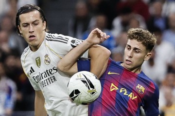 （外代二线）足球——西甲联赛：皇马胜巴萨