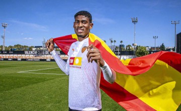 21岁西甲最强后卫加盟，阿森纳防线再添利器