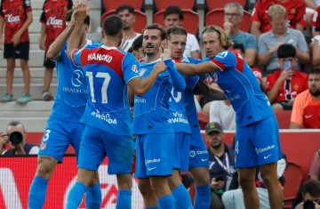 西甲积分榜最新战报：巴萨紧追皇马，马竞糟糕排名第12