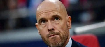 滕哈赫再陷争议漩涡！德国媒体曝出内幕，曼联与德甲的教训不容忽视