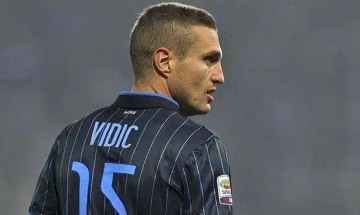 悬念满满！新赛季皇马巴萨对决，战术博弈或重塑西甲格局